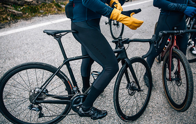 イブ特価Café du Cycliste メンズXS カフェドシクリステ イブ特価Café