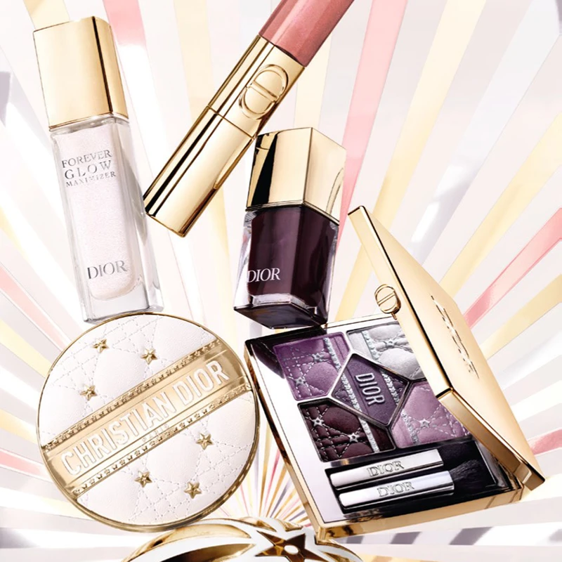 Dior(ディオール)〉2025ホリデー、“ラッキー スター”と“カナージュ”が