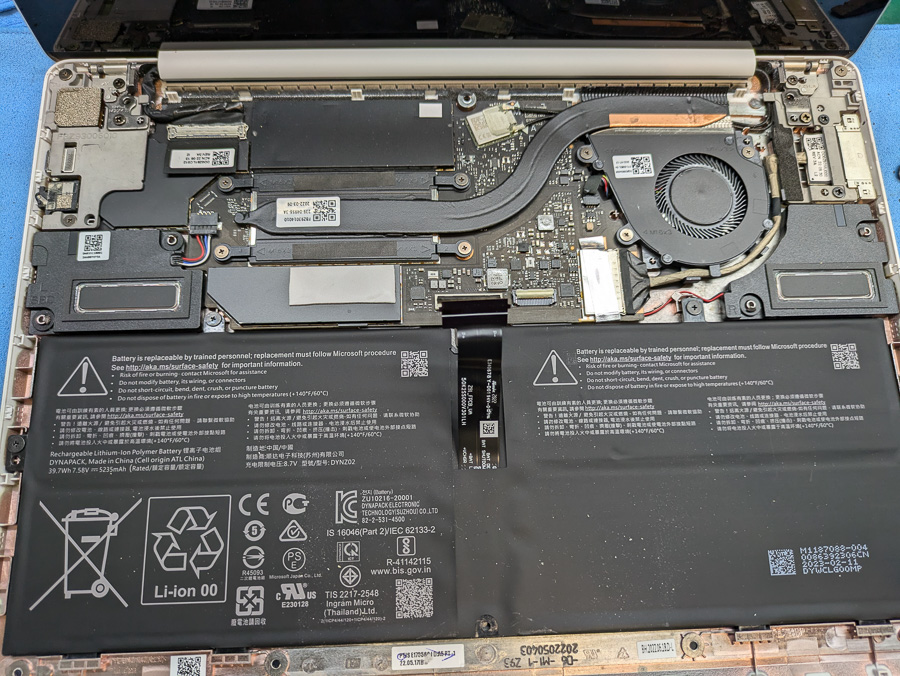 Surface Laptop Go2 電池持ちが悪くなった【即日バッテリー交換修理