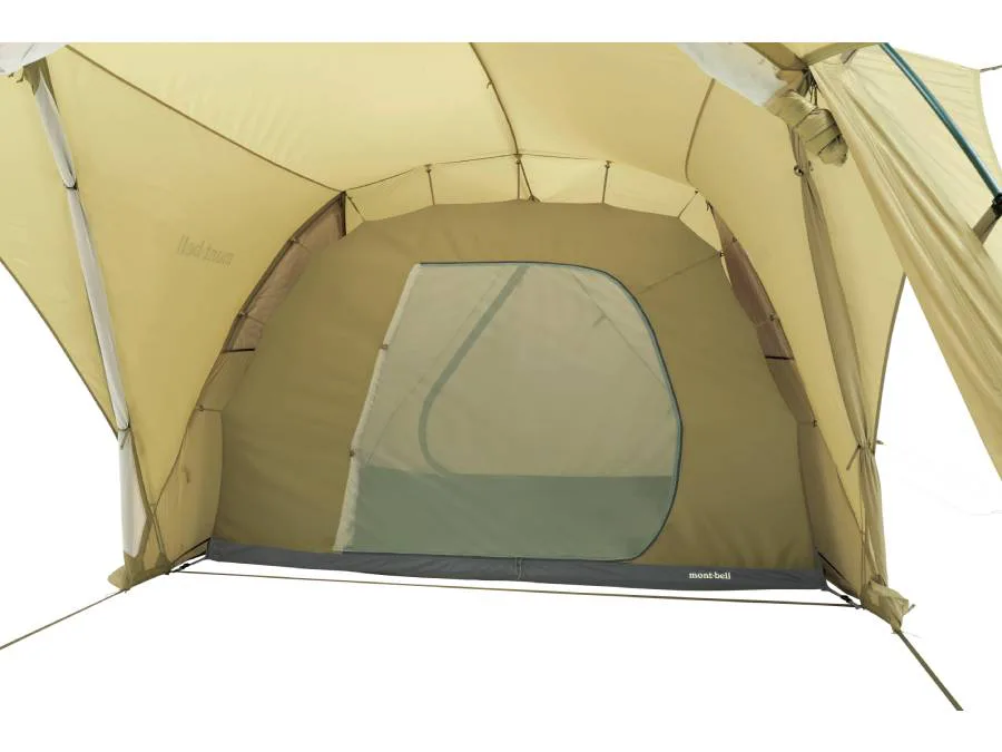 軽くて設営楽々！モンベルの新作2ルームテント「ムーンライトキャビン4