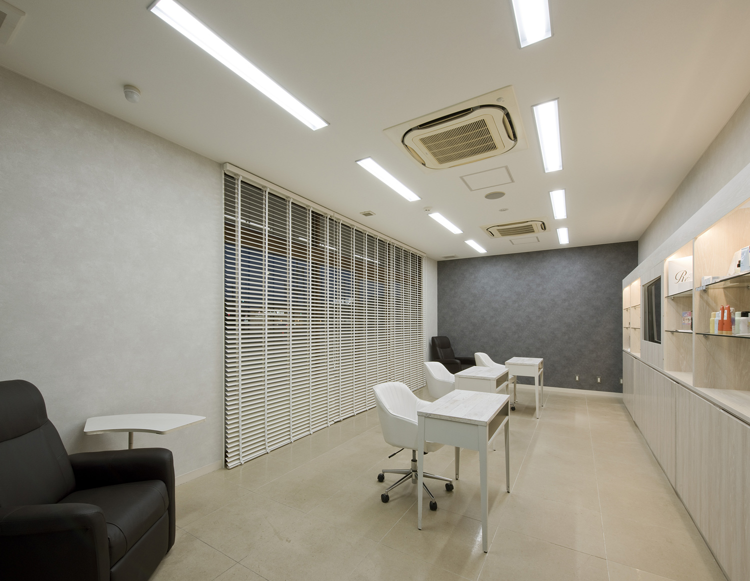 Nail Table Cherie | メニュー対応機器 | 製品情報 | タカラベルモント