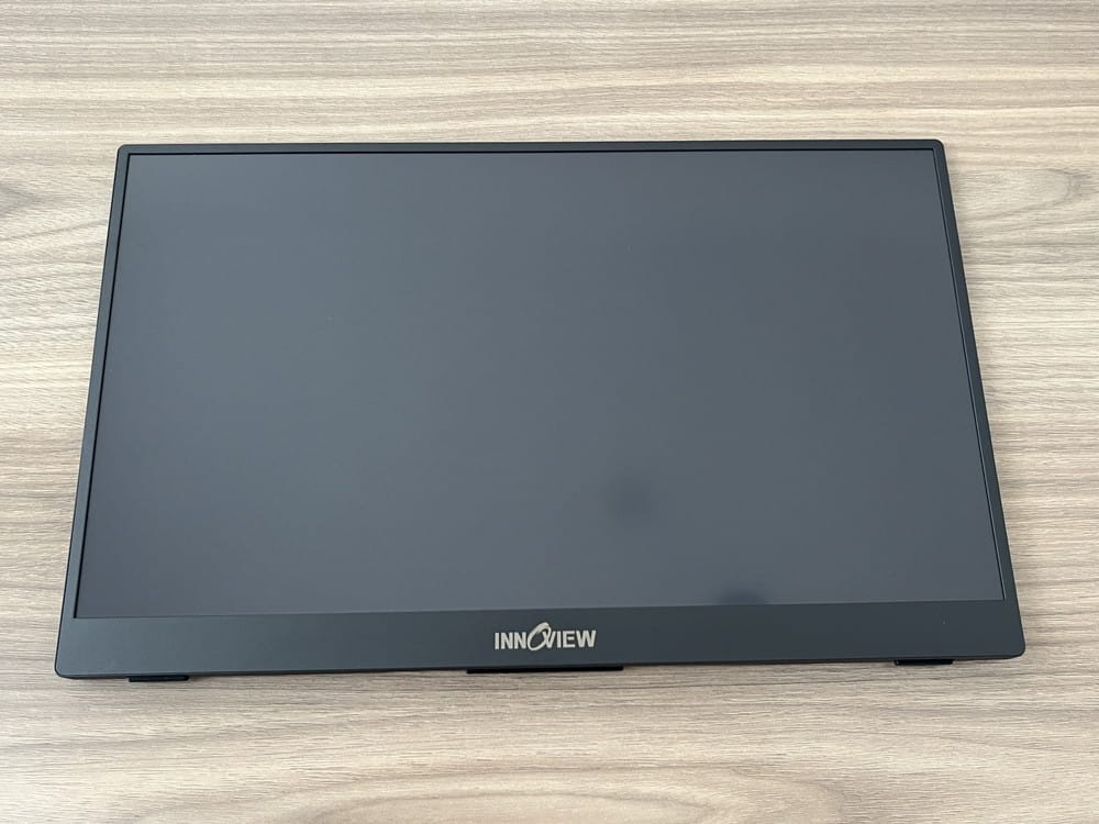 InnoView 15.6インチ タッチ対応モバイルモニター』レビュー、10点
