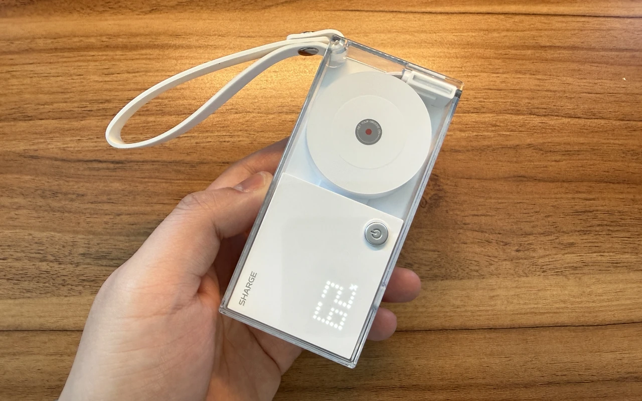 SHARGE 格納式 3-in-1 モバイルバッテリー 実機レビュー！30W対応