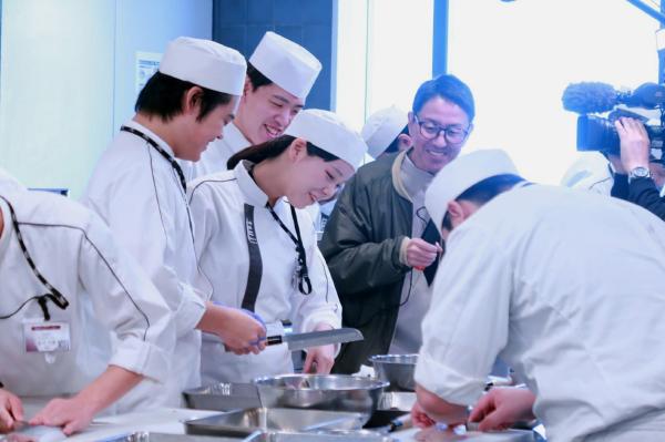 NHK「ザ・バックヤード」に辻調理師専門学校出演！｜テレビ｜最新