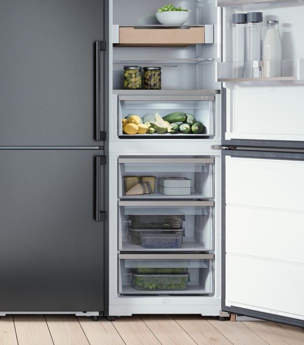 RFN23841B フリースタンディング/ブラックステンレス | アスコ