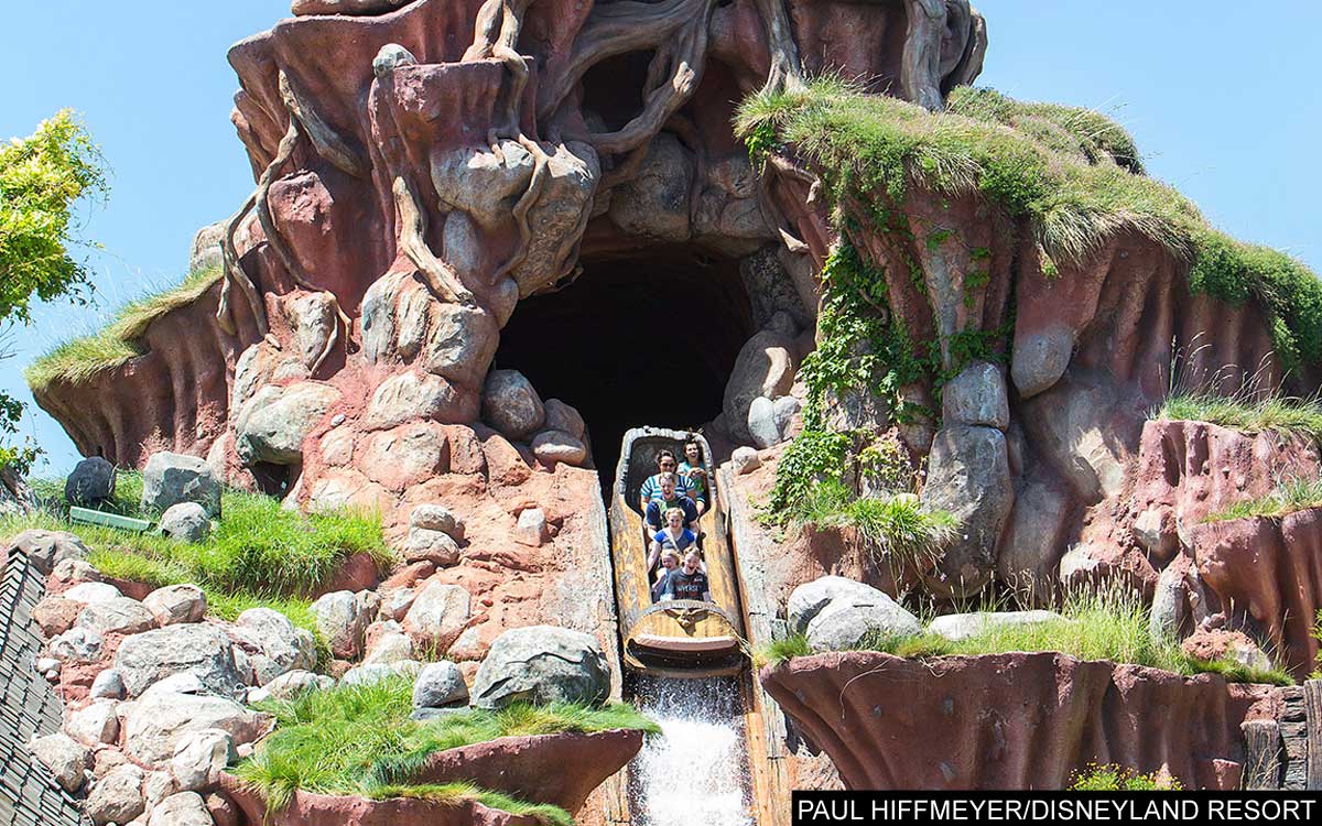 ディズニーの人気アトラクション「スプラッシュ・マウンテン」、テーマ