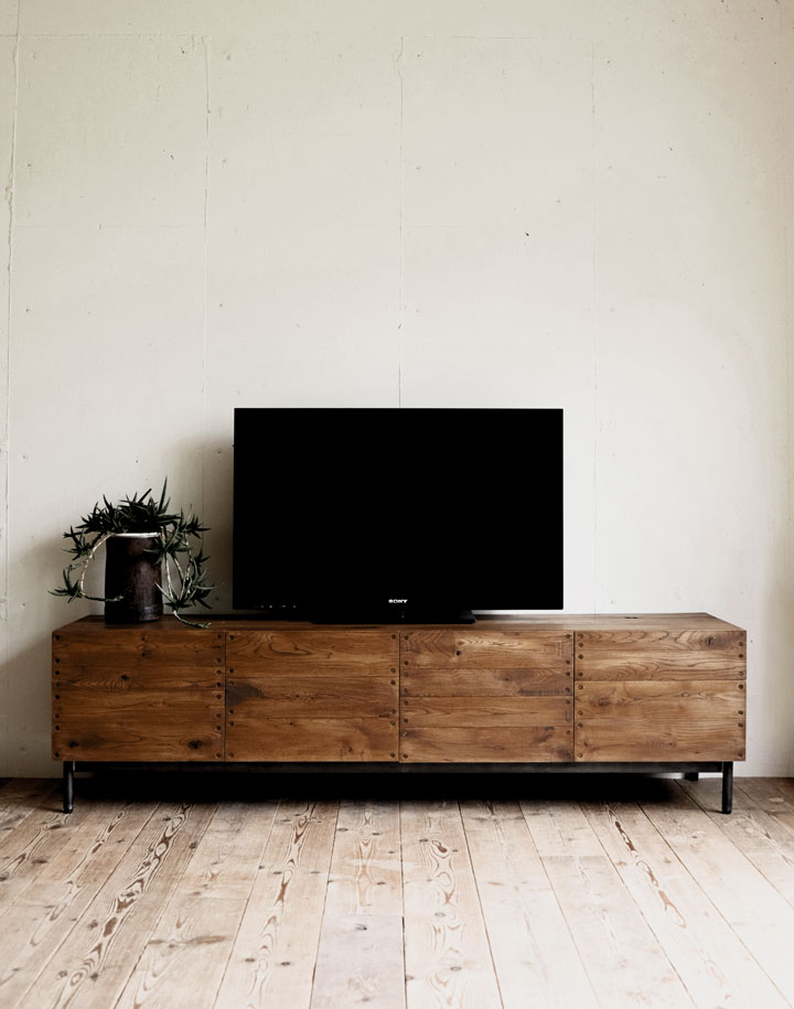 DOCK TV BOARD | TRUCK FURNITURE