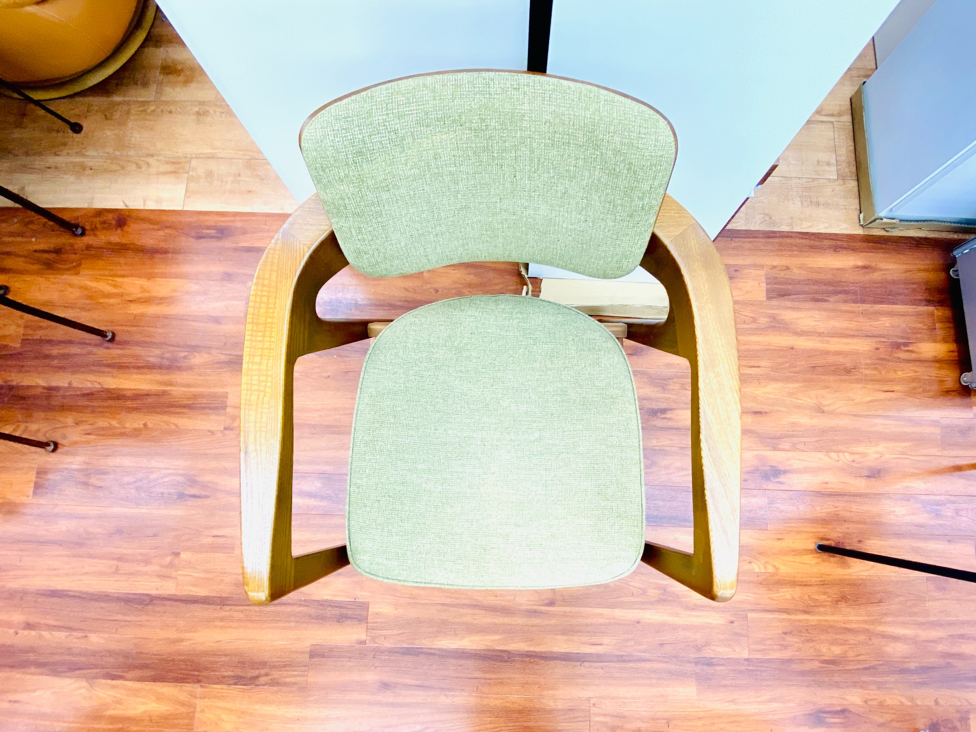 ACME Furniture(アクメ ファニチャー) のWARNER ARM CHAIR(ワーナー