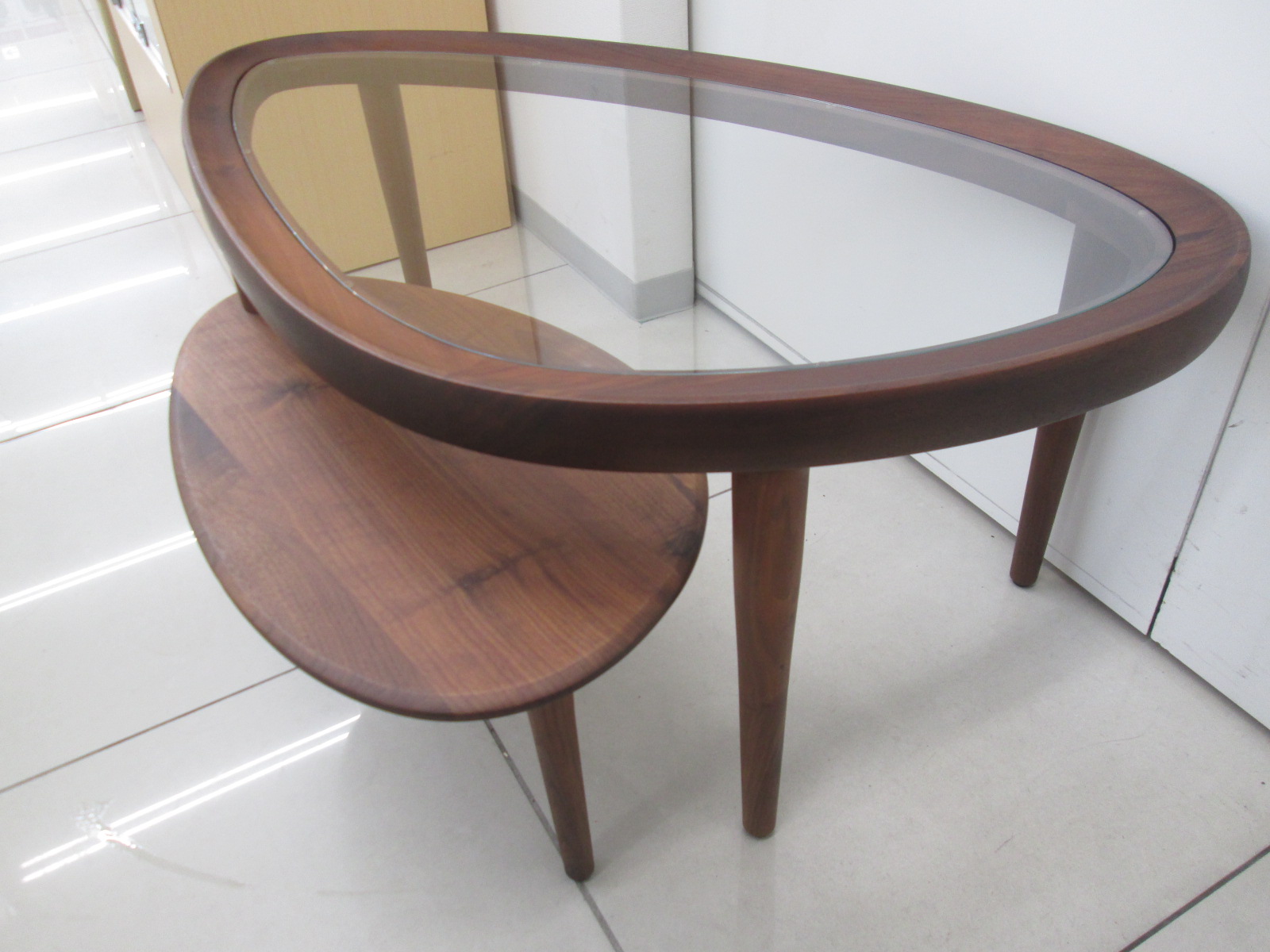 KEYUCA/ケユカ 河淳 オーフスガラスローテーブル 入荷！ | トレジャー