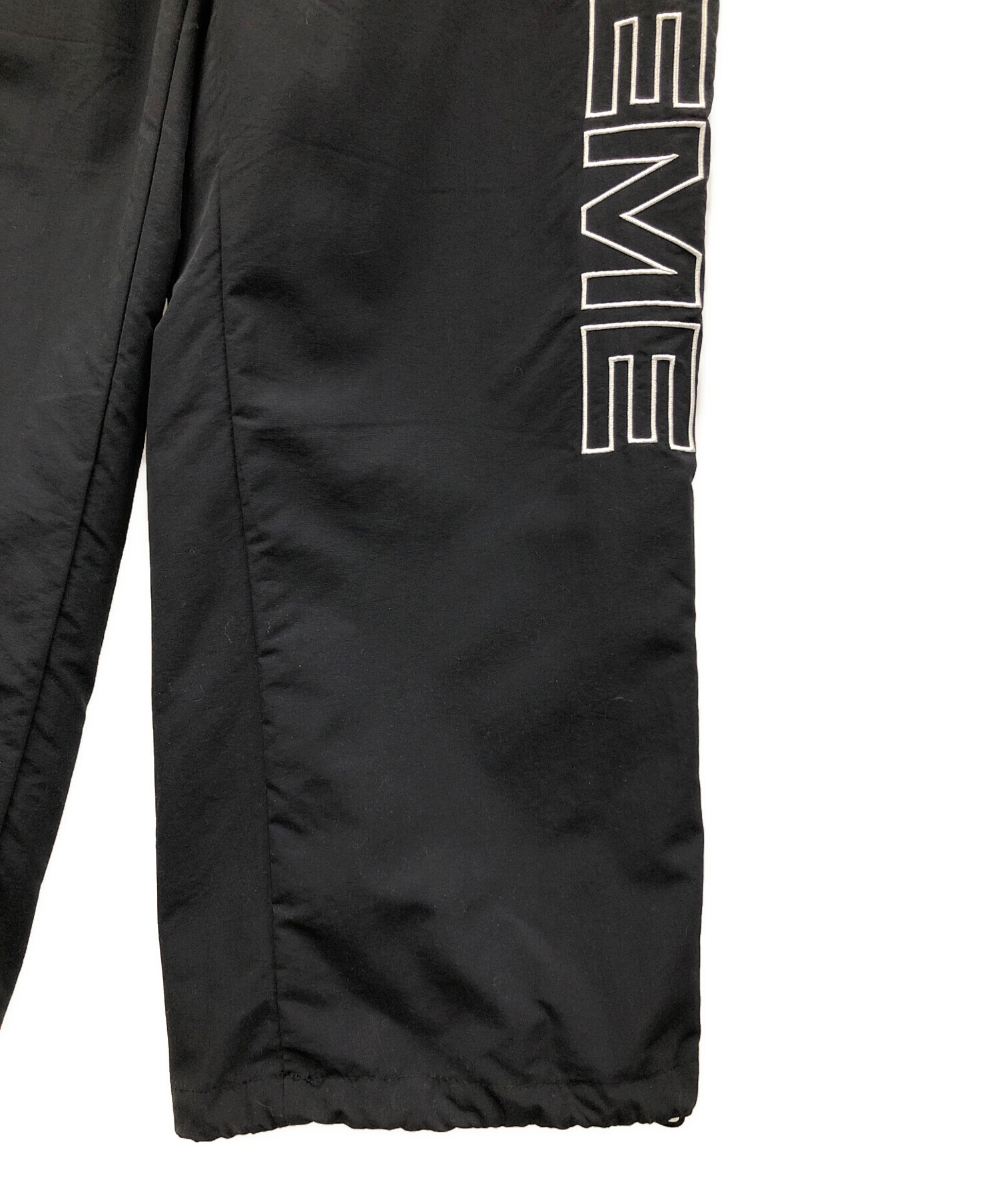 中古・古着通販】SUPREME (シュプリーム) ナイロンパンツ Spellout