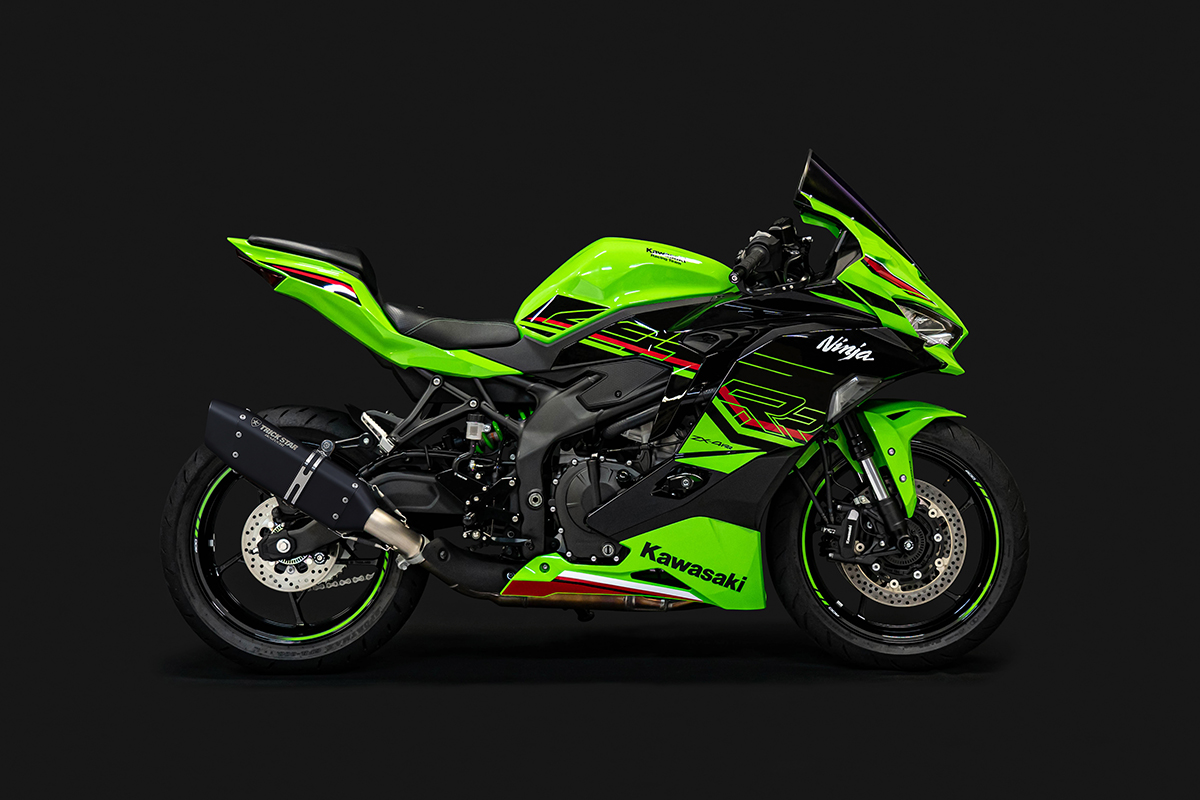 新製品情報】Ninja ZX-4RR / ZX-4R SE レーシングマフラーIKAZUCHI 3