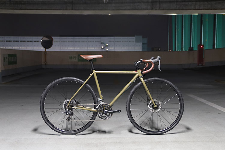 人気のグラベルバイク FUJI(フジ) FEATHER CX+ | TWOPEDAL (ツーペダル)