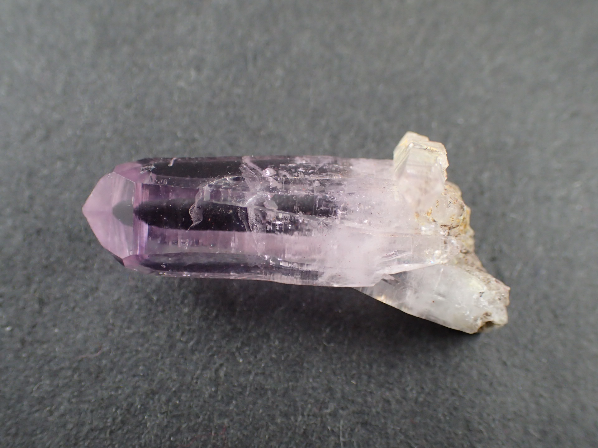 ベラクルスアメジスト ｜石の販売専門店【vec stone club】