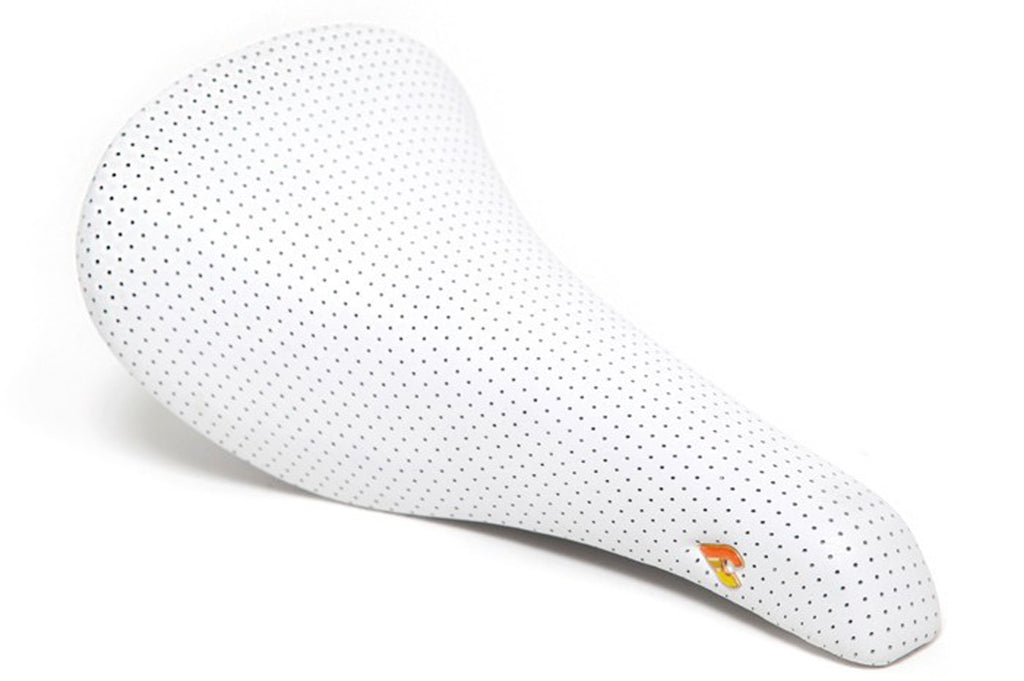 Cinelli Volare SLX Saddle white perforated leather – Velosaloon.com