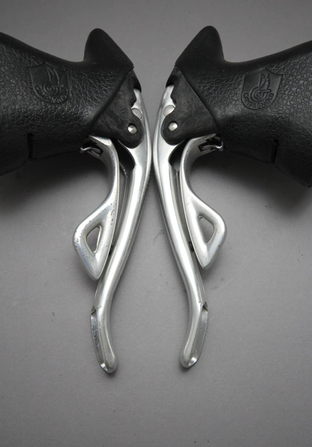 Campagnolo Record Titanium BB-System Ergopower / 8 Sp - velowizard.com