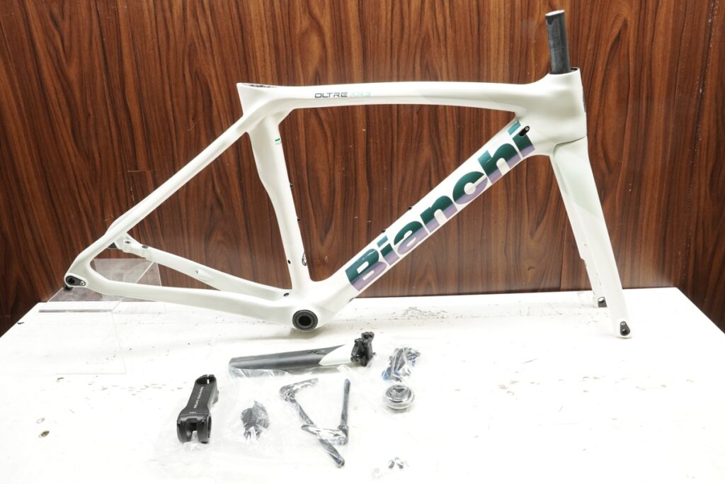 SRAM(スラム)｜RIVAL eTAP AXS グループセット｜新車外し｜買取金額