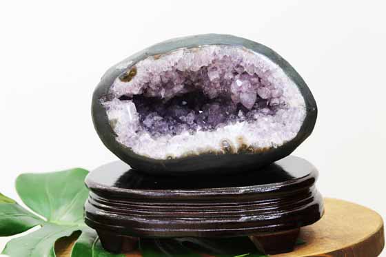高品質 ウルグアイ産 アメジスト カペーラ ドーム型 | ハワイ
