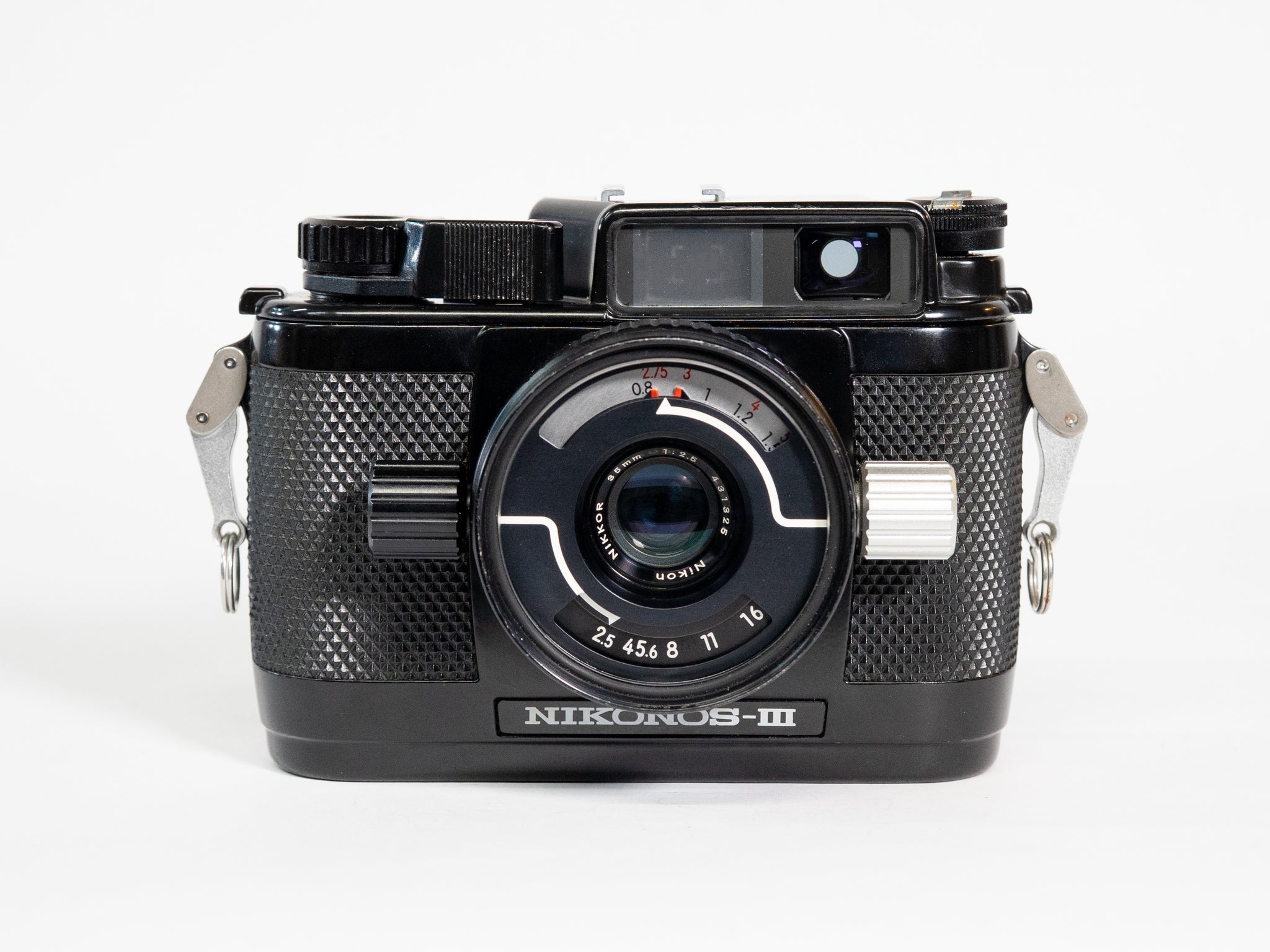 Nikonos III 35mm Film Camera with Nikkor 35mm Lens – Viejita Vintage