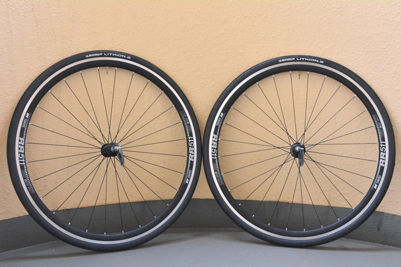 トレーニング用のロードホイールにDT SWISSの万能リム「RR511」が