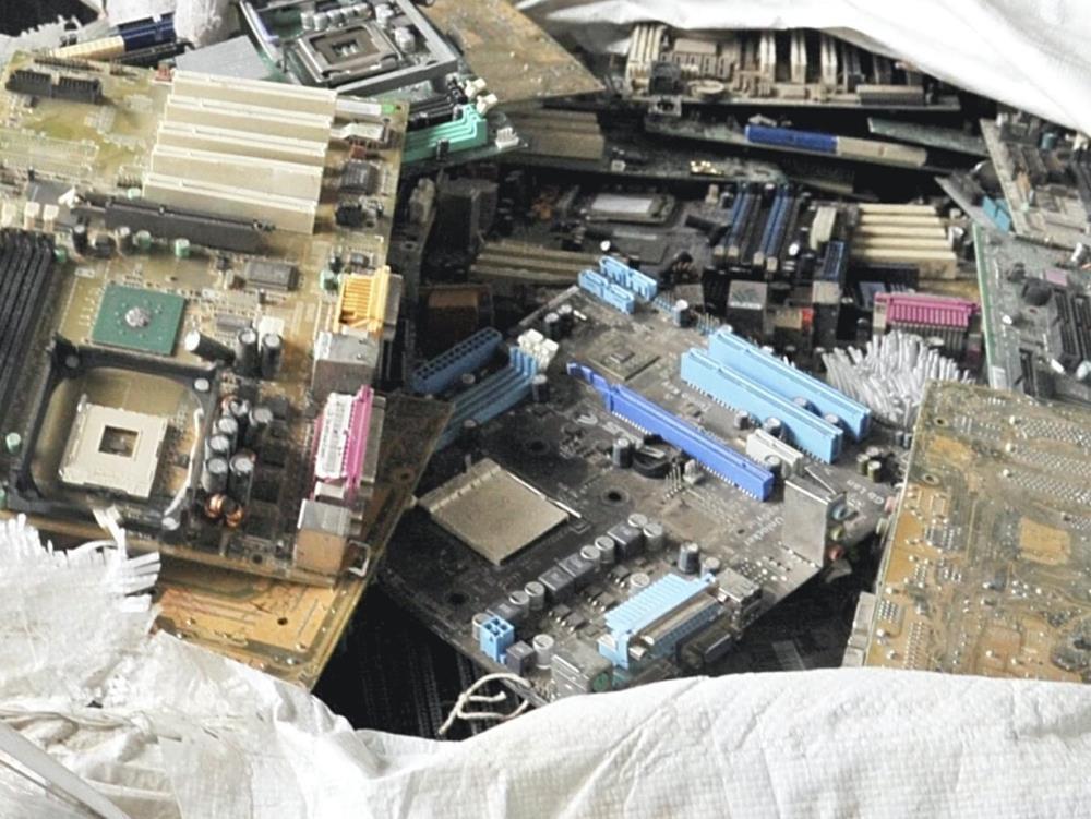 都市鉱山、東南アジアで「囲い込み」…レアメタル確保へ政府が使用済み