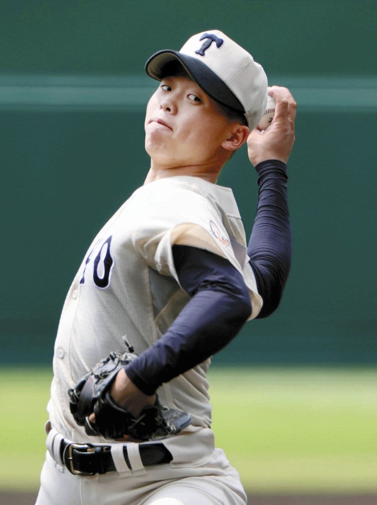 兵庫：＜夏の高校野球 全国大会＞東洋大姫路 接戦制す：地域ニュース