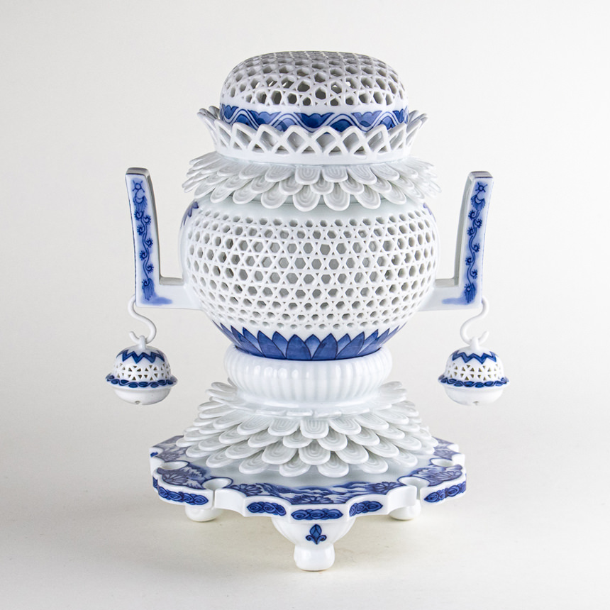 有田焼やきもの市場 | 有田焼 透し彫 香炉（木箱入） | 美術品 - 香炉