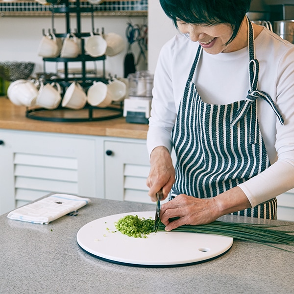 WEB限定セット】丸まな板 ネイビー 大と小のセット｜調理道具