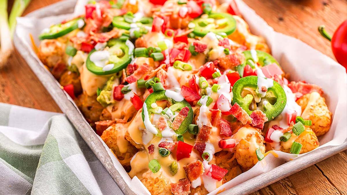 Totchos Loaded Tater Tot Nachos - xoxoBella