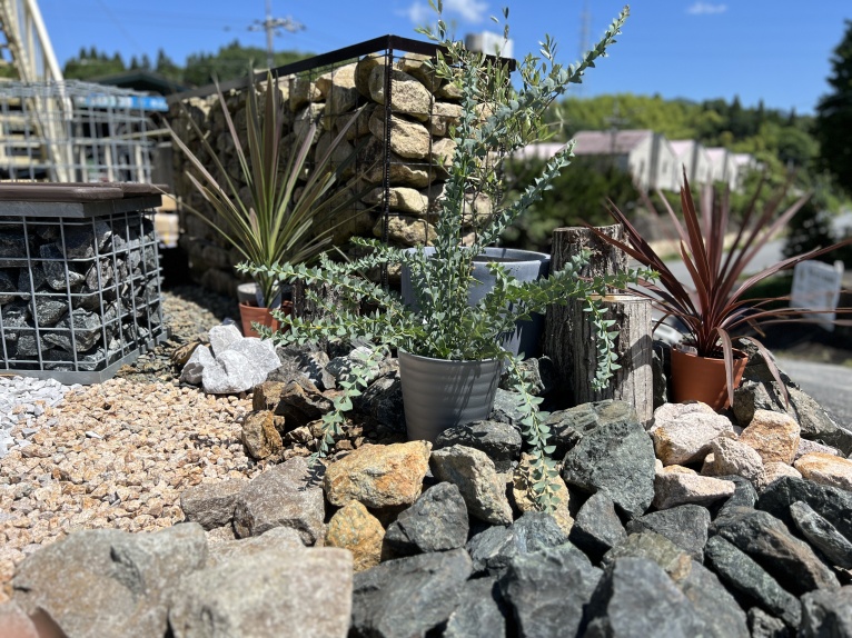 ロックガーデン～栗石・割栗石の販売してお..」 インフォメーション