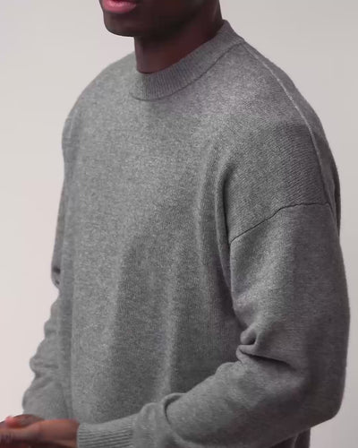 Cashmere Blend Oversized Sweater in Grey – Yacaia Y-0008 (Unisex)