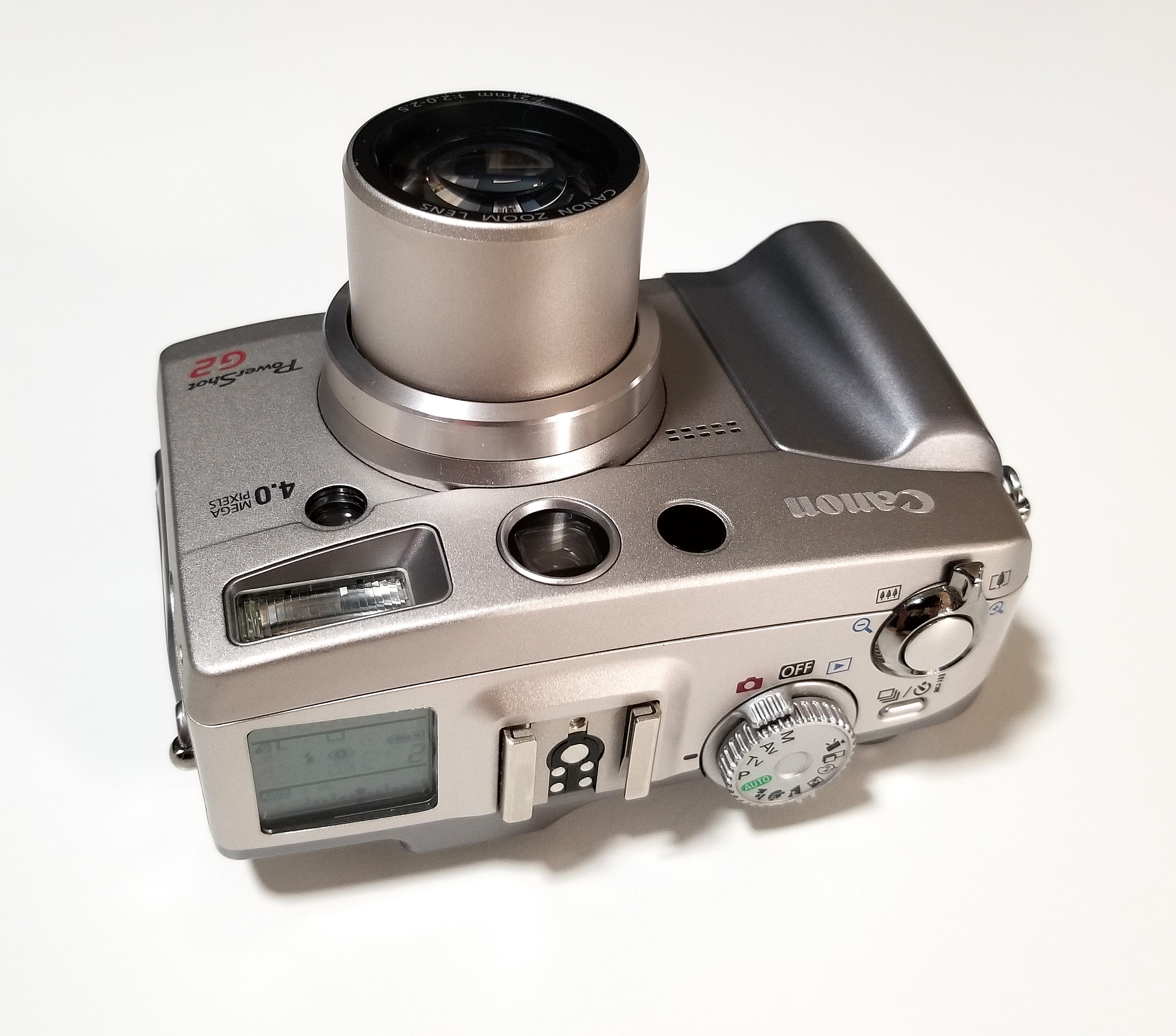 Canon PowerShot G2 | Chasing Classic Cameras with Chris