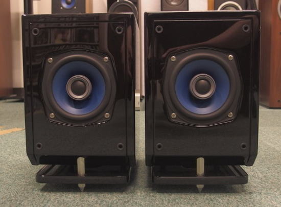 Fundamental Monitor Speaker SM10Z SM10の進化系Zが登場！より上級