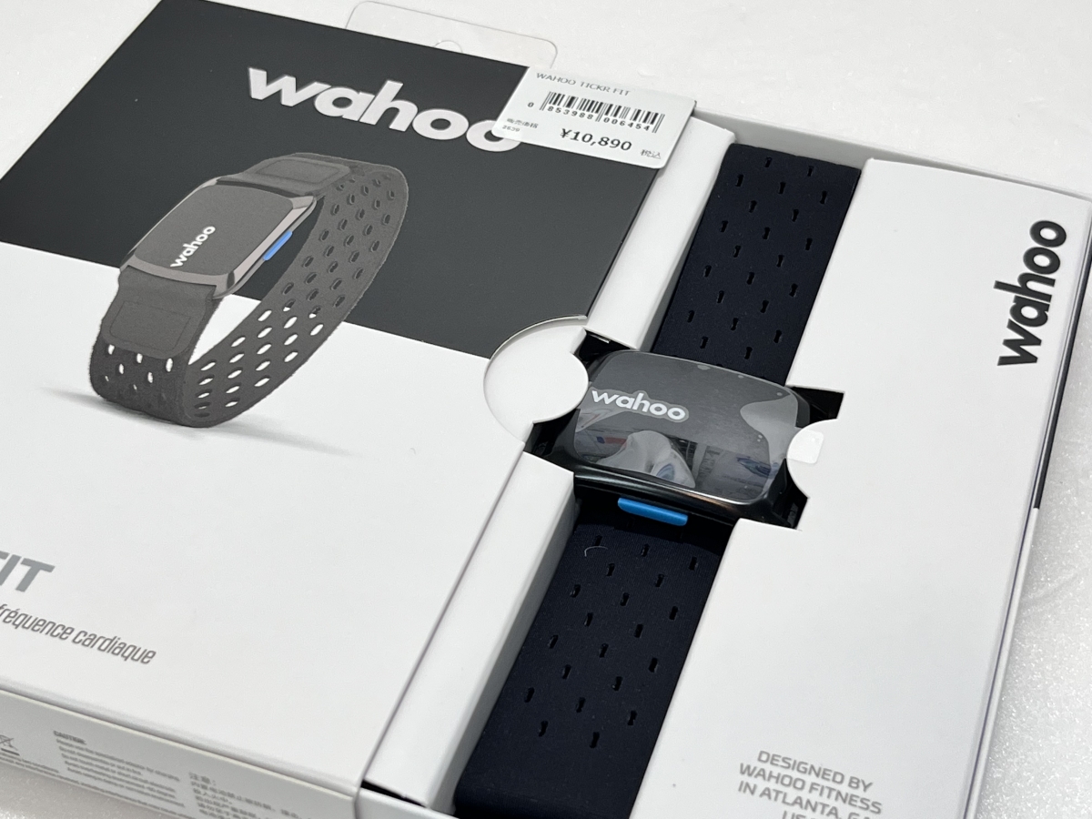 wahoo】腕時計感覚で身につける心拍計『TICKR Fit』をご紹介します