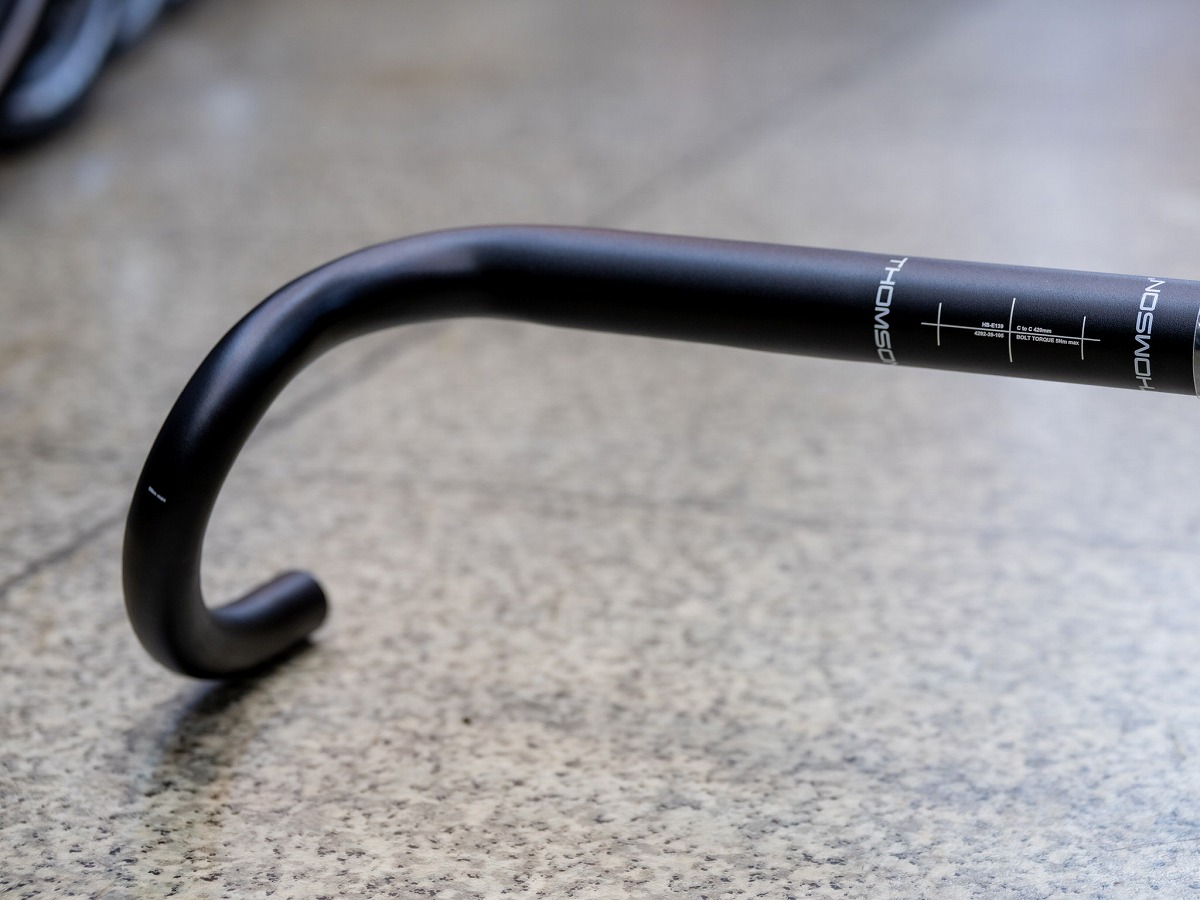 THOMSON】25度の広々フレアハンドルが店頭に入荷！ | Y's Road 池袋