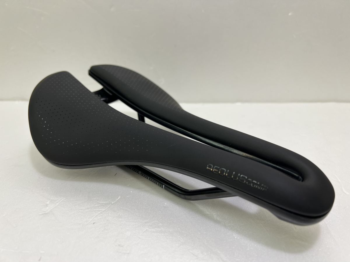 商品紹介】ボントレガーのレースエントリーサドル『AEOLUS COMP SADDLE