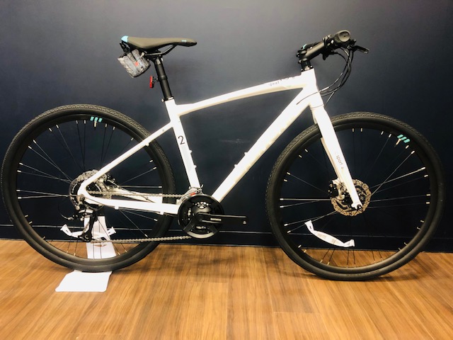 BIANCHI】人気クロスバイクが入荷しました【C SPORT2 DISC】 | 越谷で