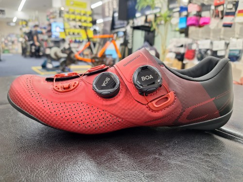 SHIMANO】RC7に新色！クリムゾン登場！店頭で4色ご覧いただけます