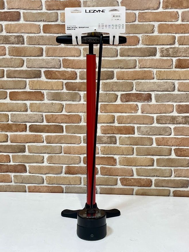 空気入れを快適にする♪高級感漂う優秀ポンプ！『LEZYNE GRAVEL