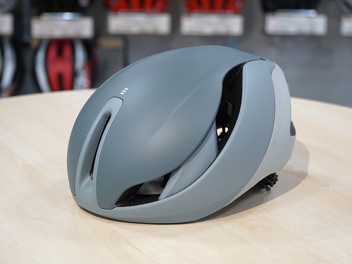 OGK KABUTO】これが新世代ヘルメットだ！ラウンドフォルムの最新作