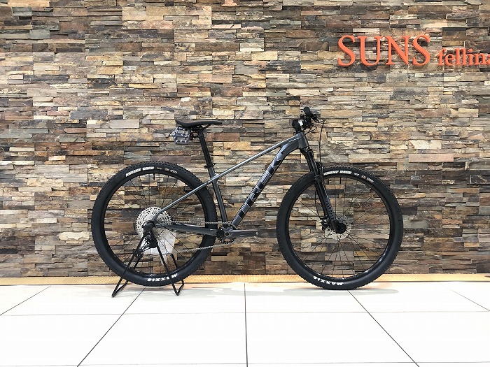 TREK】マットカラーの秀逸なアルミフレーム・MTB。価格に対するパーツ