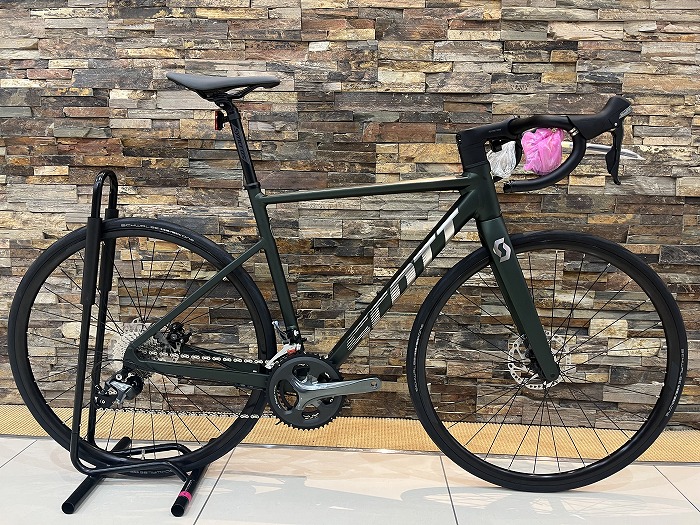 新春SALE】SHIMANO TIAGRA搭載！ハイエンドロードバイクの様!!【SCOTT