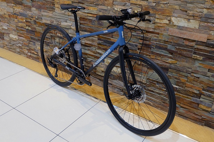 KhodaaBloom】グラベルロード並みに楽しめる高性能クロスバイクとなっ