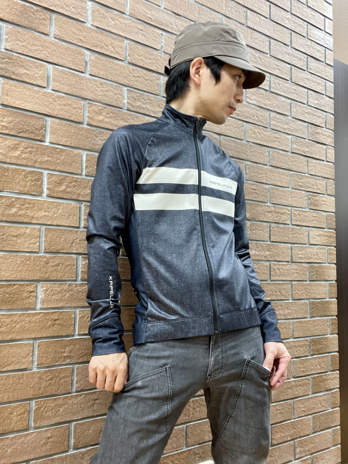 これから使える定番のデニムプリント裏起毛ジャケット入荷してます