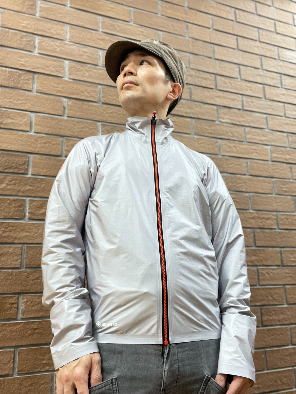 TEMPESTA（嵐）の名を冠するジャケット！GORE-TEX採用で最上級のレイン