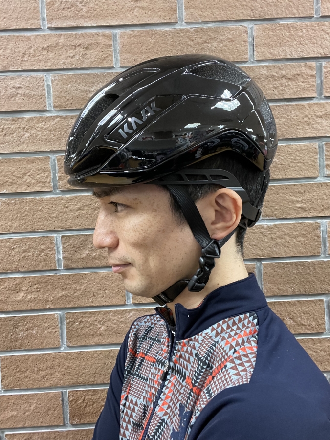 この深さが病みつきになる！KASKのエントリーヘルメットは気持ちいい