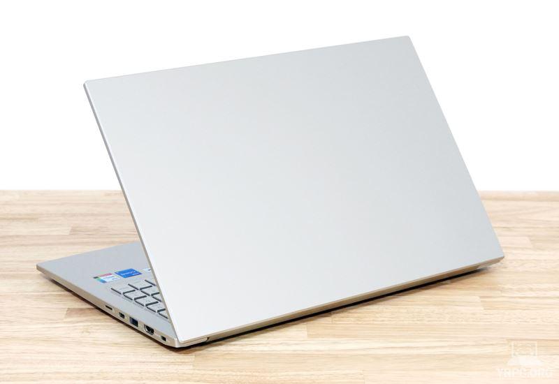 THIRDWAVE DX-R5」の実機レビュー！Core i5搭載でコスパ良好な15.6型