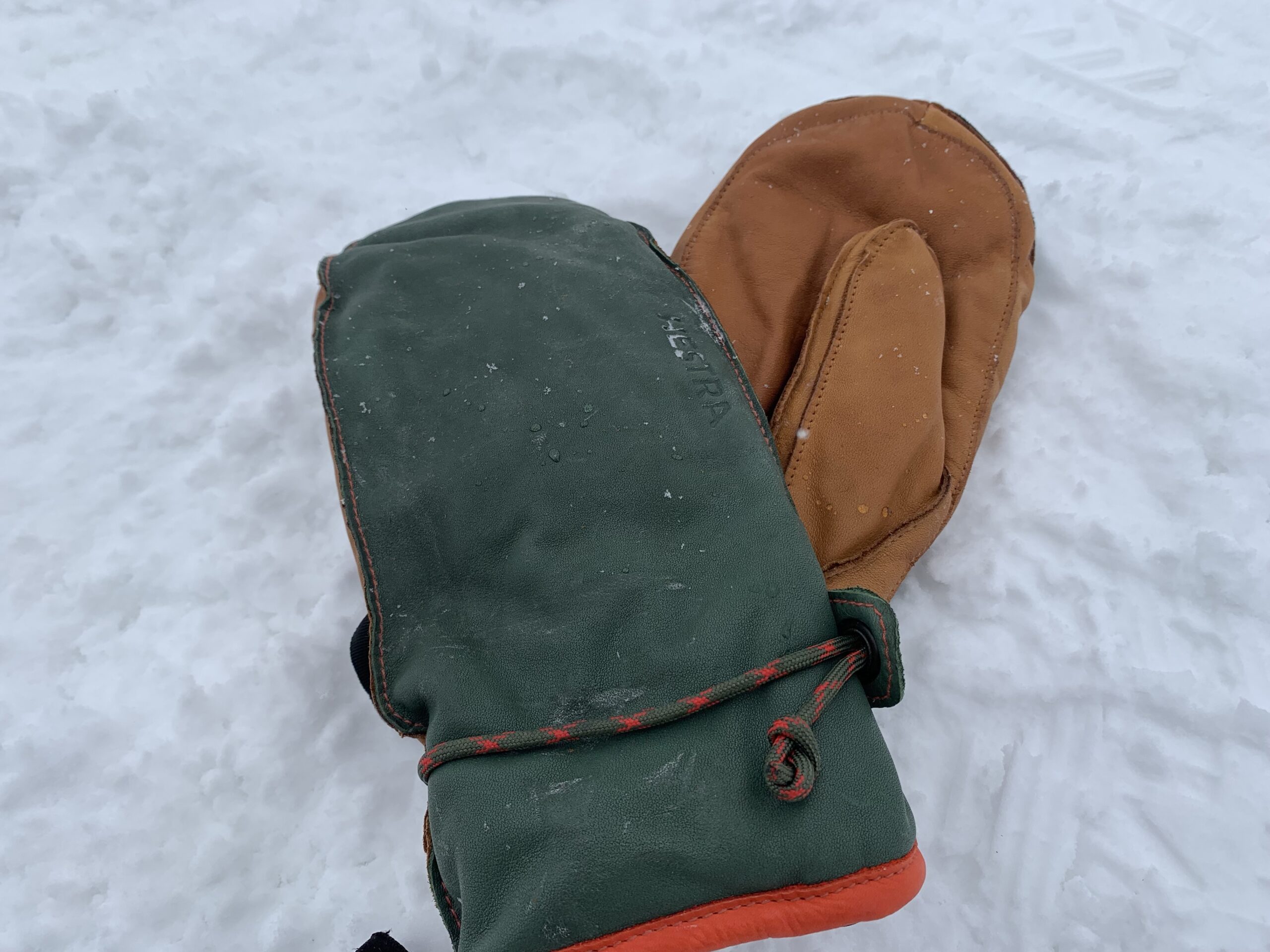 買ってよかったオシャレザー！「HESTRA WAKAYAMA MIT」 | 雪バカ日誌