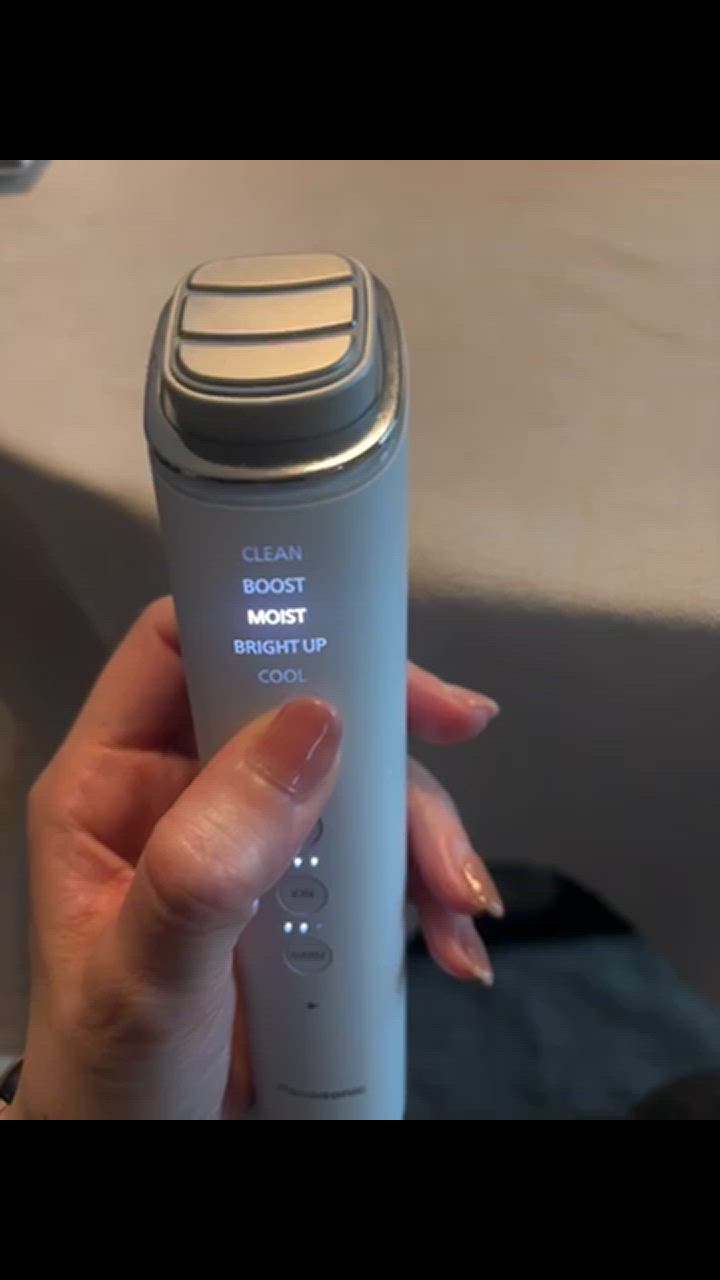 Panasonic（パナソニック） イオン美顔器 IONBOOST(イオンブースト