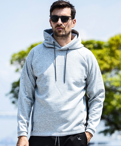 1PIU1UGUALE3 RELAX パーカー 1PIU1UGUALE3 RELAX(ウノピゥウノウ