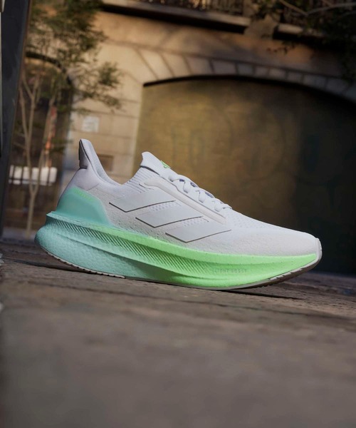 adidas（アディダス） スニーカー ウルトラブースト 5x / Ultraboost